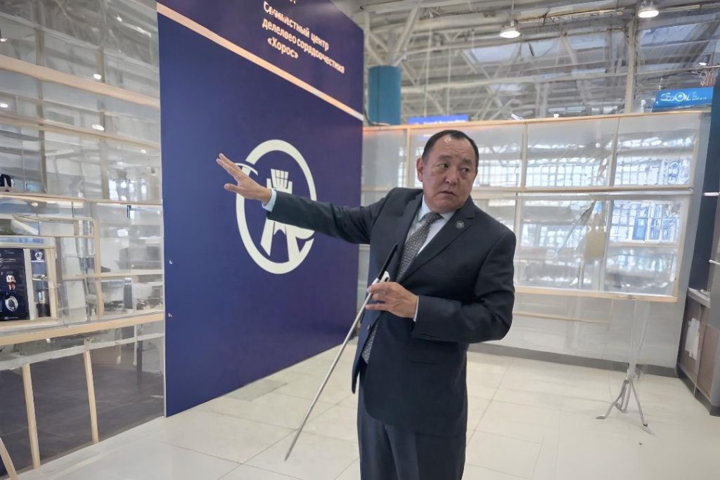 ҚР ПАРЛАМЕНТІ МӘЖІЛІСІНІҢ ДЕПУТАТЫ БОЛАТ КЕРІМБЕК «ҚОРҒАС» ШЕКАРА МАҢЫ ЫНТЫМАҚТАСТЫҒЫ ХАЛЫҚАРАЛЫҚОРТАЛЫҒЫНА БАРДЫ