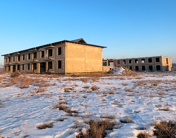 ҚР ПАРЛАМЕНТІ МӘЖІЛІСІНІҢ ДЕПУТАТЫ БОЛАТ КЕРІМБЕК ҚОРҒАС ӘСКЕРИ ҚАЛАШЫҒЫНДАҒЫ ӨЗЕКТІ МӘСЕЛЕЛЕРІМЕН ТАНЫСТЫ