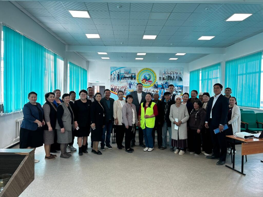 Сайлаушылармен кездесу: Сарыбұлақтағы маңызды мәселелер көтерілді